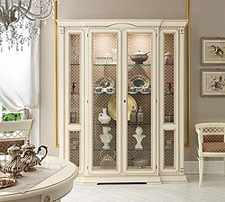витрина 4-х дверная с ящиками Palazzo Ducale 71BO00 ясень белый с золотом фабрика Prama Италия
